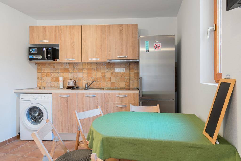 Apartment Pod Kastilom Єлса Екстер'єр фото